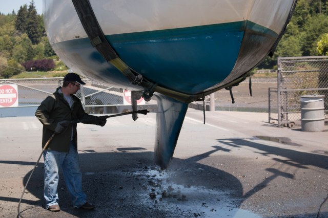 Boat Haulout 2015-0794